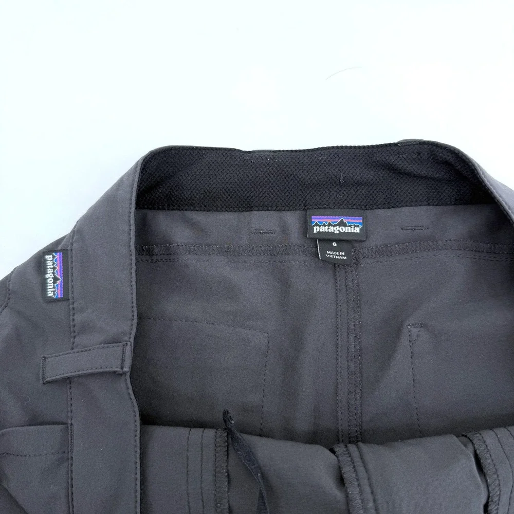 Patagonia Shorts‎ 4 Inch Inseam Size 6 Black Womens Hiking Outdoor Stretch